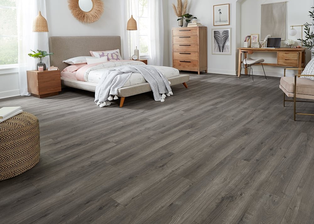 laminate flooring in sharjah